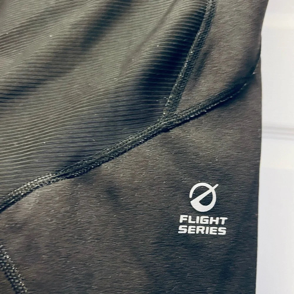 The North Face Size S/P Men’s Black Windbreaker Flight series pants - Picture 7 of 7
